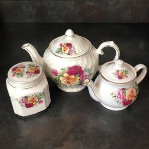 Vintage Sadler Windsor Rose Teapot set of 3
